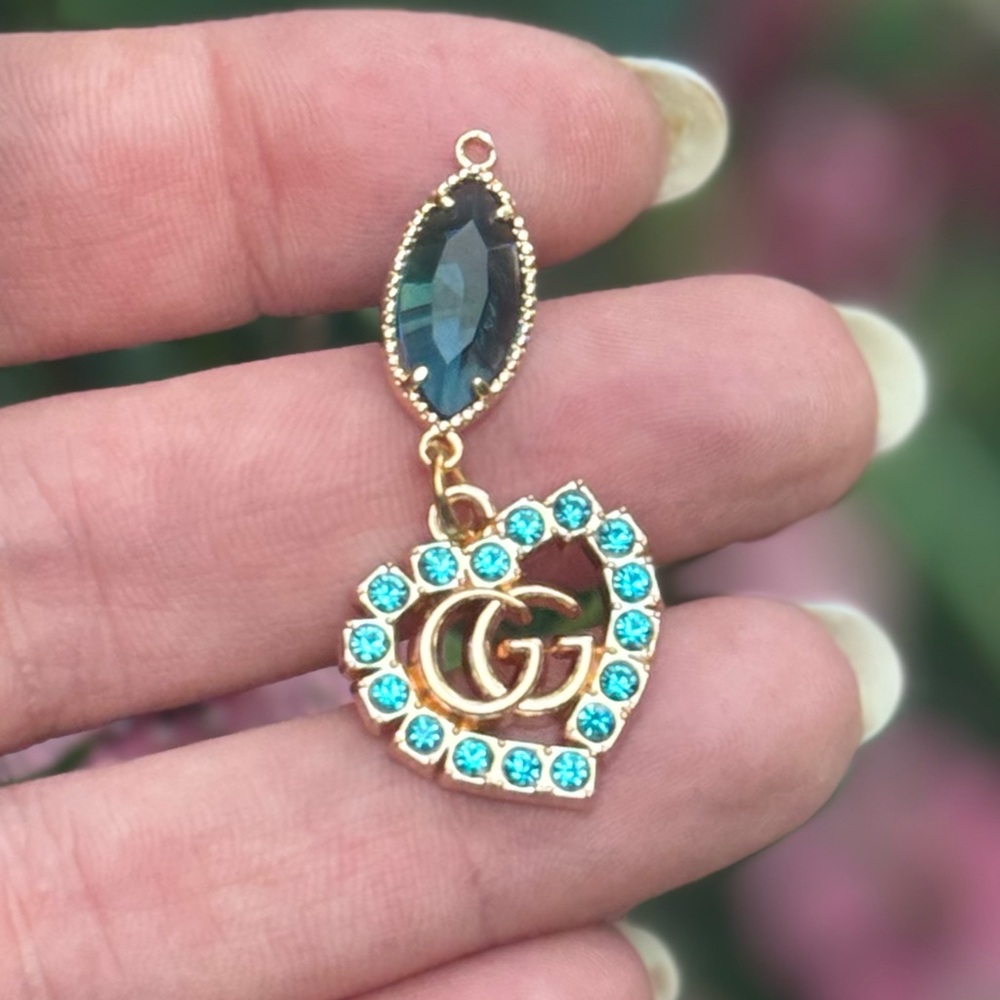 GUCCI Upcycled Pull Charm/Pendant STAMPED - Picture 1 of 4